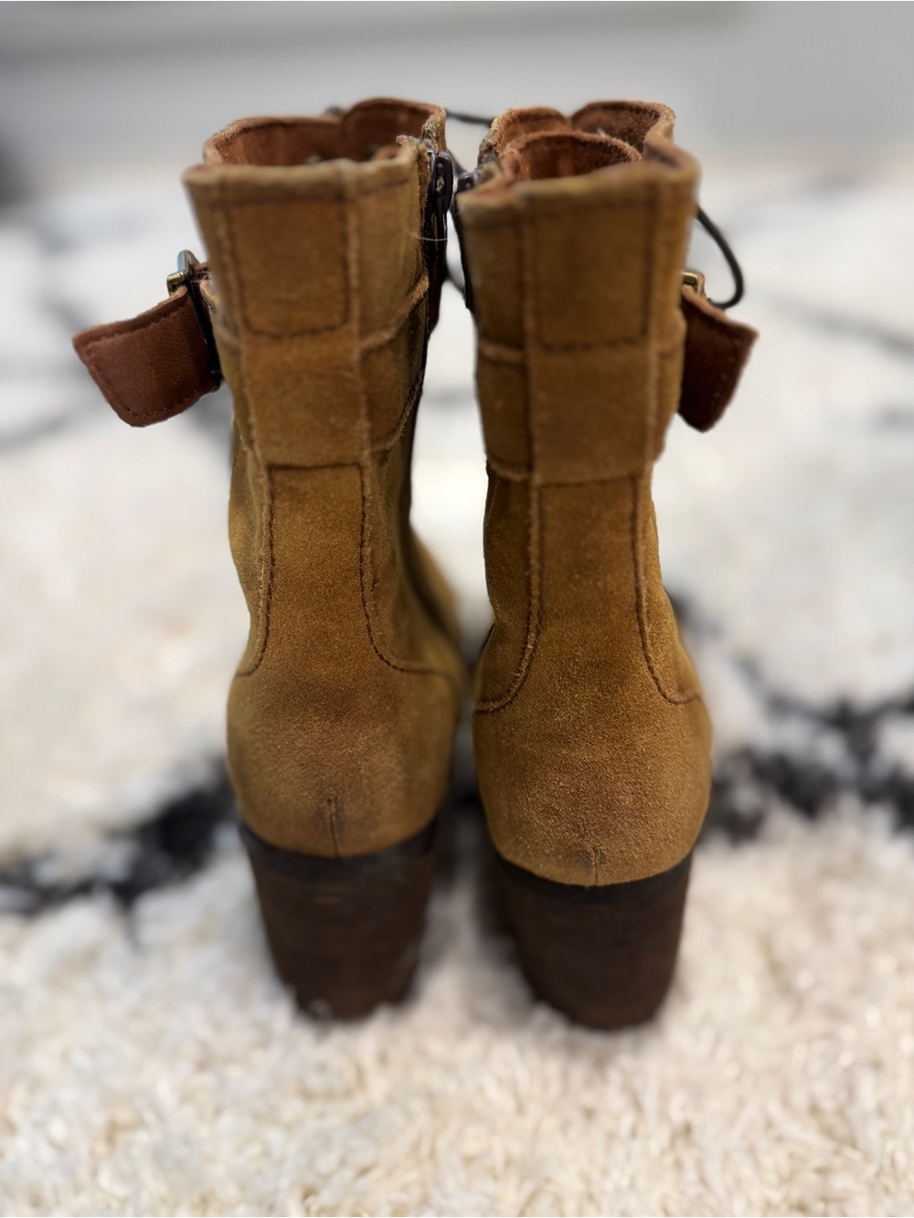 Børn Cass Distressed Suede Block Heel Lace Up Buckle Ankle Boots 8 - Picture 7 of 14